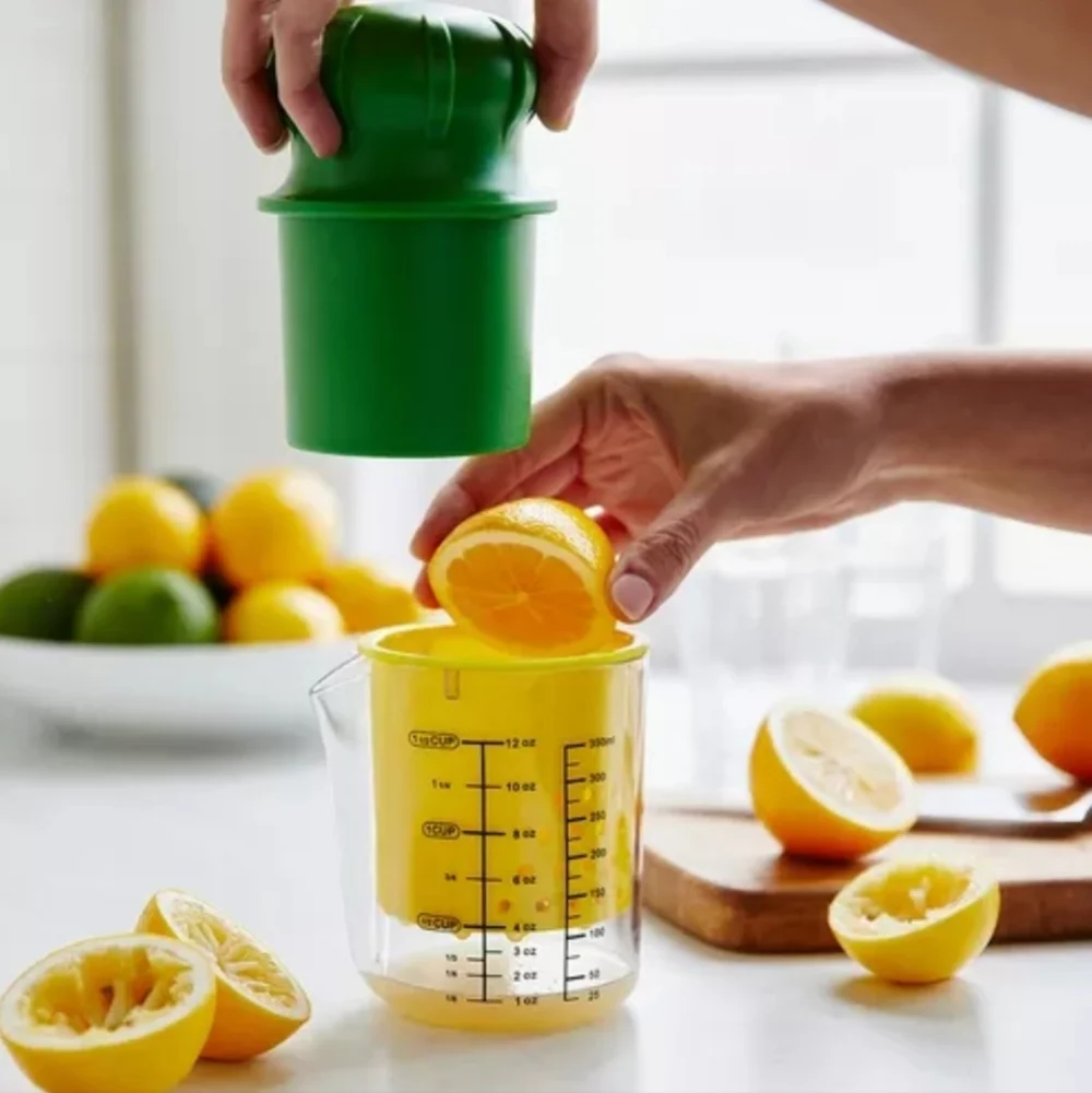 ♥️BUY 2 GET 1 FREE Sur La Table Twist Action Lemon & Lime Juicer, Retail $24.95